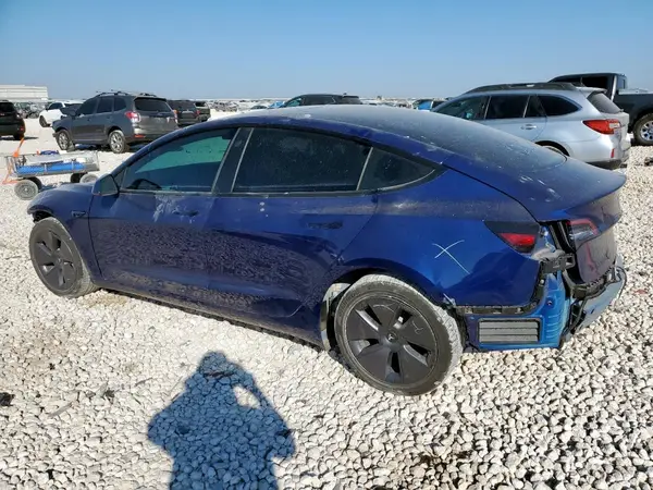 5YJ3E1EB9NF313085 2022 TESLA MODEL 3 - Image 2