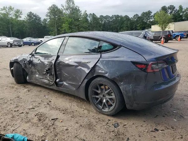 5YJ3E1EB9NF317525 2022 TESLA MODEL 3 - Image 2