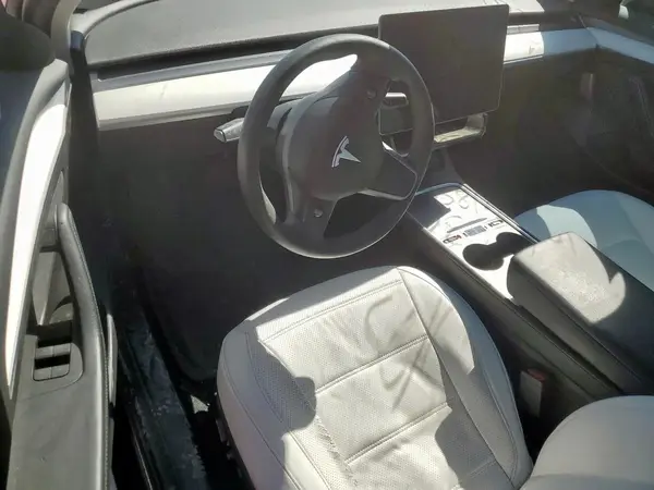 5YJ3E1EB9NF318996 2022 TESLA MODEL 3 - Image 8