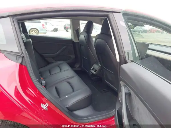 5YJ3E1EB9NF321932 2022 TESLA MODEL 3 - Image 8