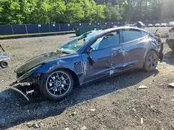 5YJ3E1EB9NF334468 2022 TESLA MODEL 3