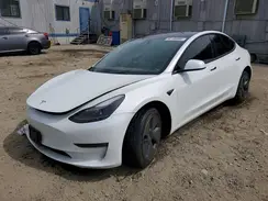 5YJ3E1EB9NF335765 2022 TESLA MODEL 3