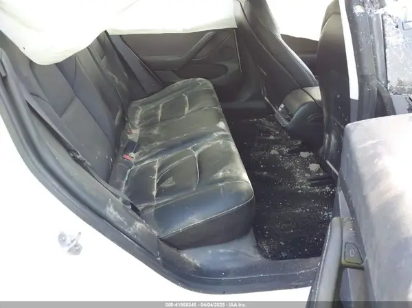 5YJ3E1EB9NF336057 2022 TESLA MODEL 3 - Image 8