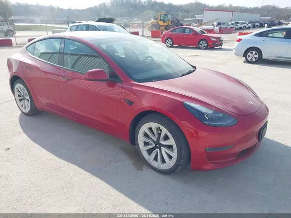 5YJ3E1EB9NF360813 2022 TESLA MODEL 3 - Image 1