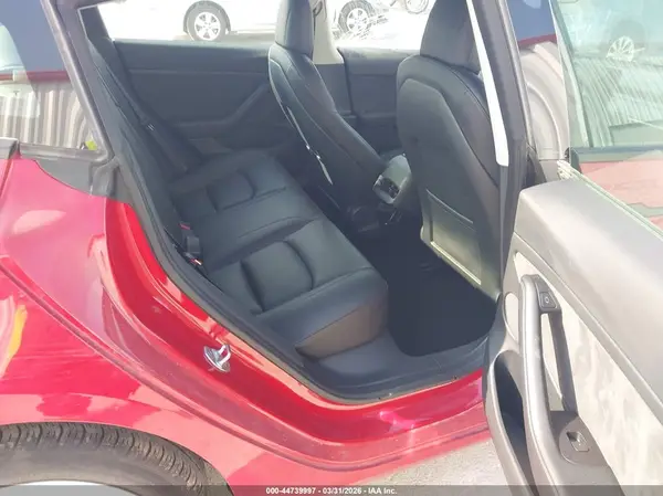 5YJ3E1EB9NF360813 2022 TESLA MODEL 3 - Image 8