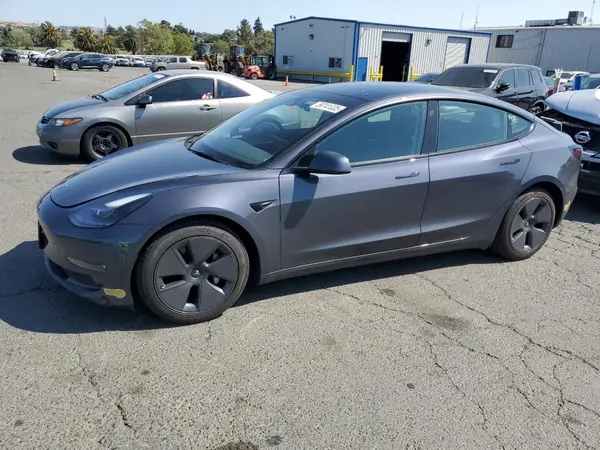 5YJ3E1EB9PF386234 2023 TESLA MODEL 3 - Image 1