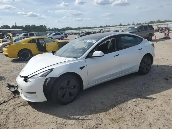 5YJ3E1EB9PF386556 2023 TESLA MODEL 3 - Image 1