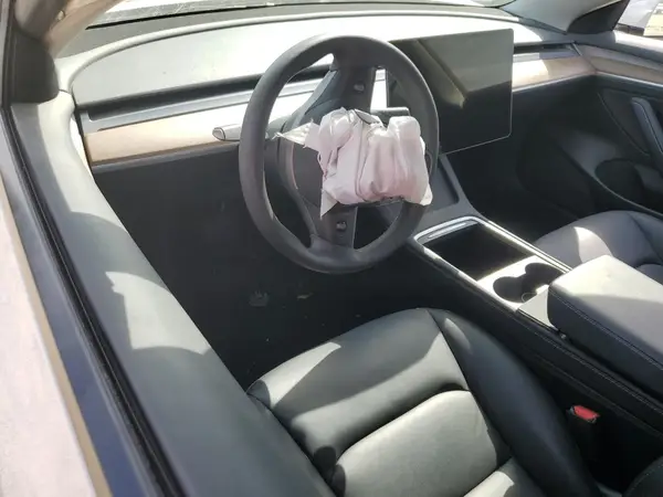 5YJ3E1EB9PF386556 2023 TESLA MODEL 3 - Image 8