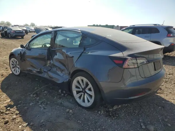 5YJ3E1EB9PF391336 2023 TESLA MODEL 3 - Image 2