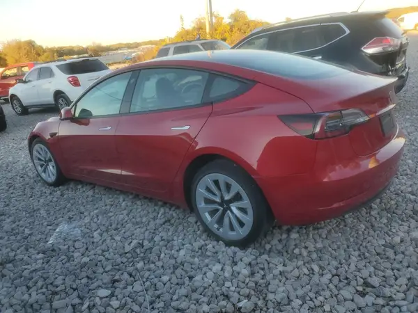 5YJ3E1EB9PF392776 2023 TESLA MODEL 3 - Image 2