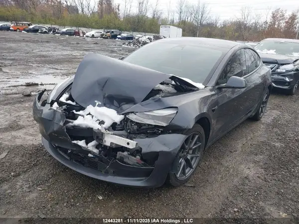 5YJ3E1EB9PF415974 2023 TESLA MODEL 3 - Image 2