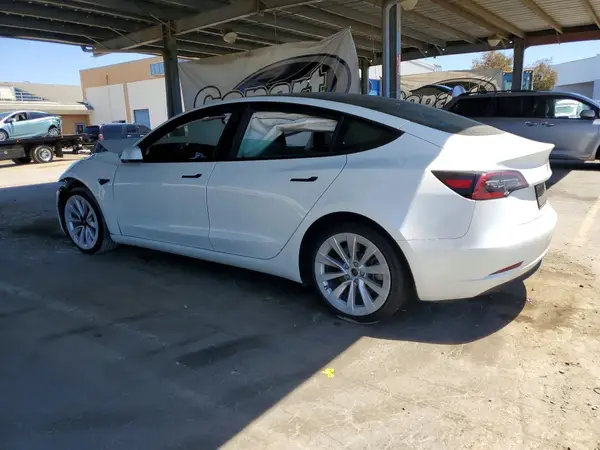 5YJ3E1EB9PF592833 2023 TESLA MODEL 3 - Image 2