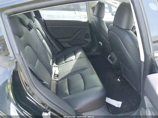 5YJ3E1EB9PF628889 2023 TESLA MODEL 3 - Image 8