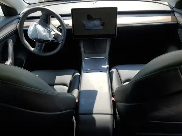 5YJ3E1EB9PF632327 2023 TESLA MODEL 3 - Image 8