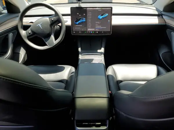 5YJ3E1EB9PF633168 2023 TESLA MODEL 3 - Image 8