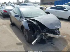 5YJ3E1EB9PF634076 2023 TESLA MODEL 3