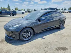 5YJ3E1EB9PF655154 2023 TESLA MODEL 3