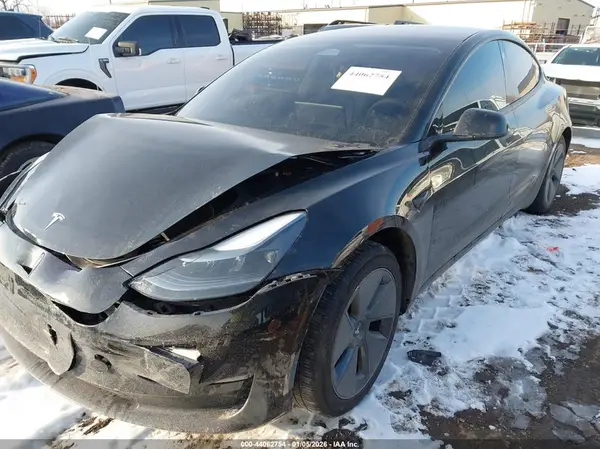 5YJ3E1EB9PF671600 2023 TESLA MODEL 3 - Image 2