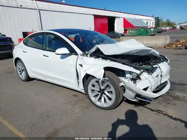 5YJ3E1EB9PF676974 2023 TESLA MODEL 3 - Image 1