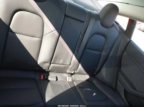 5YJ3E1EB9PF676974 2023 TESLA MODEL 3 - Image 8