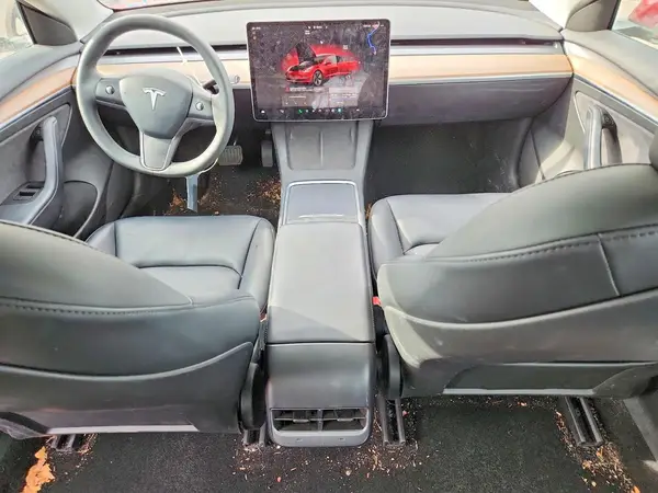 5YJ3E1EB9PF684668 2023 TESLA MODEL 3 - Image 8