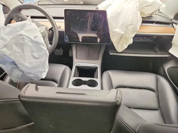 5YJ3E1EB9PF689997 2023 TESLA MODEL 3 - Image 8