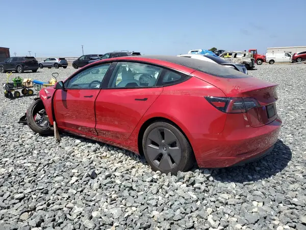 5YJ3E1EB9PF705289 2023 TESLA MODEL 3 - Image 2