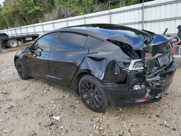 5YJ3E1EB9PF711402 2023 TESLA MODEL 3 - Image 2
