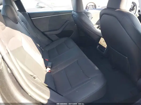 5YJ3E1EB9RF728946 2024 TESLA MODEL 3 - Image 8