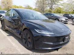 5YJ3E1EB9RF735461 2024 TESLA MODEL 3