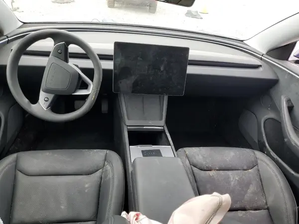 5YJ3E1EB9RF746492 2024 TESLA MODEL 3 - Image 8