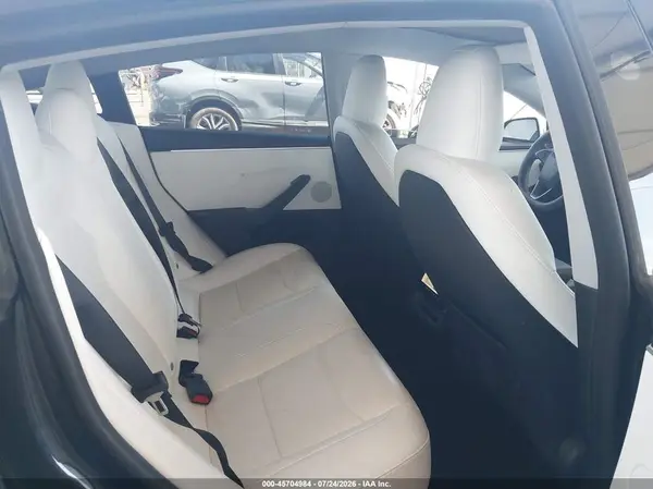 5YJ3E1EB9RF753409 2024 TESLA MODEL 3 - Image 7