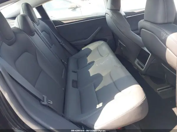 5YJ3E1EB9RF754270 2024 TESLA MODEL 3 - Image 8