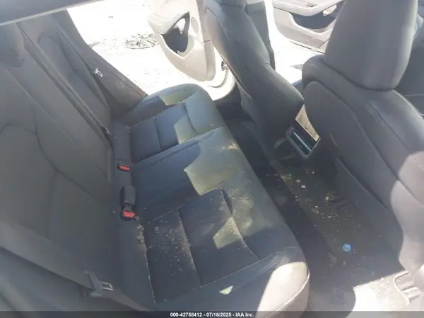 5YJ3E1EB9RF771683 2024 TESLA MODEL 3 - Image 8
