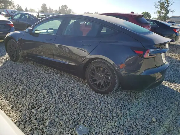 5YJ3E1EB9RF797202 2024 TESLA MODEL 3 - Image 2