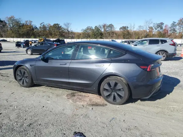 5YJ3E1EB9RF798544 2024 TESLA MODEL 3 - Image 2