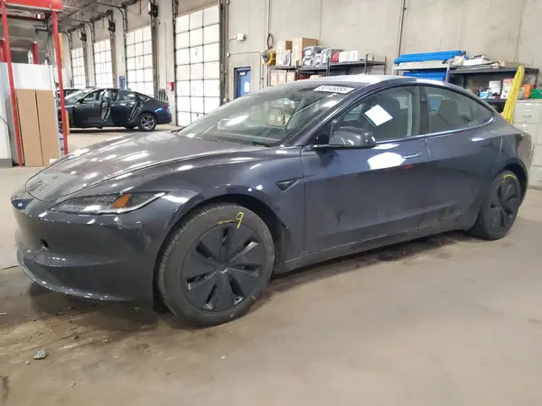 5YJ3E1EB9RF798589 2024 TESLA MODEL 3 - Image 1