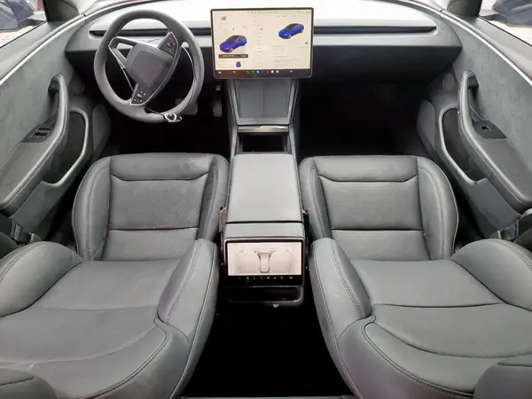 5YJ3E1EB9RF798740 2024 TESLA MODEL 3 - Image 8