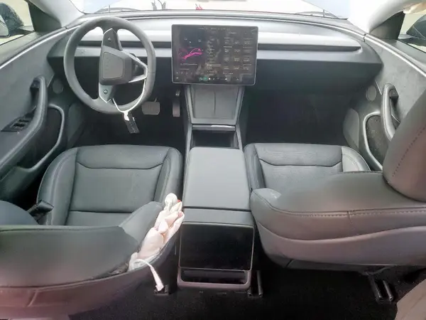 5YJ3E1EB9RF798785 2024 TESLA MODEL 3 - Image 8