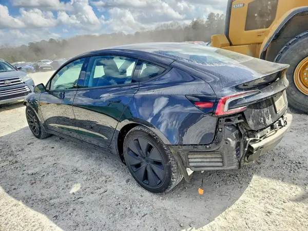 5YJ3E1EB9RF807050 2024 TESLA MODEL 3 - Image 2
