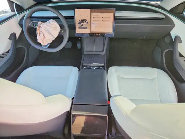 5YJ3E1EB9RF807081 2024 TESLA MODEL 3 - Image 8