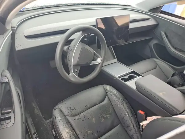 5YJ3E1EB9RF812457 2024 TESLA MODEL 3 - Image 8