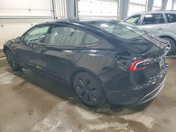 5YJ3E1EB9RF814712 2024 TESLA MODEL 3 - Image 2