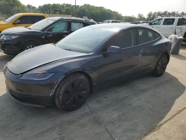 5YJ3E1EB9RF825791 2024 TESLA MODEL 3 - Image 1
