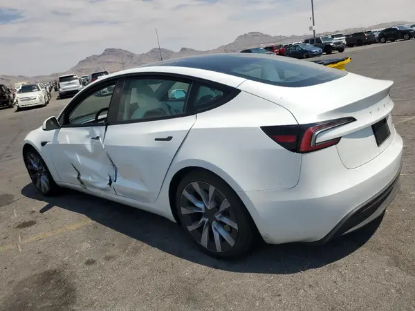 5YJ3E1EB9RF846236 2024 TESLA MODEL 3 - Image 2