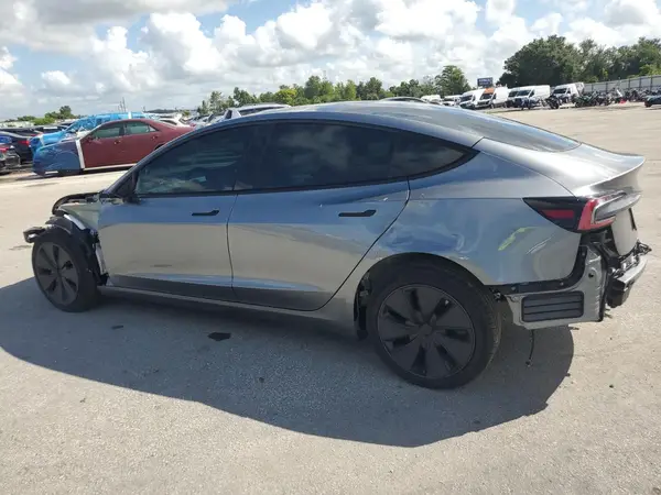 5YJ3E1EB9RF854112 2024 TESLA MODEL 3 - Image 2