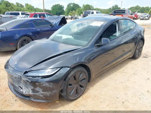 5YJ3E1EB9SF011291 2025 TESLA MODEL 3 - Image 2