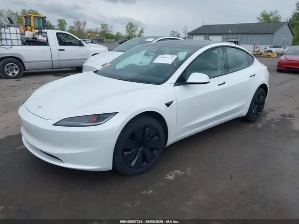 5YJ3E1EB9SF061060 2025 TESLA MODEL 3 - Image 2
