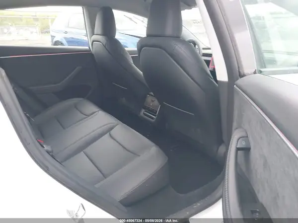 5YJ3E1EB9SF061060 2025 TESLA MODEL 3 - Image 8