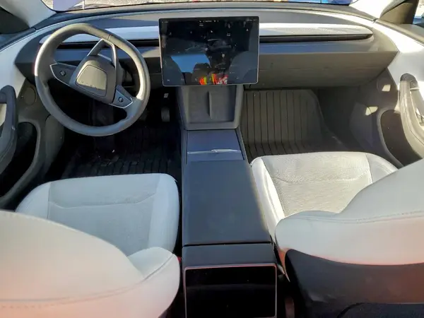 5YJ3E1EB9SF874916 2025 TESLA MODEL 3 - Image 8